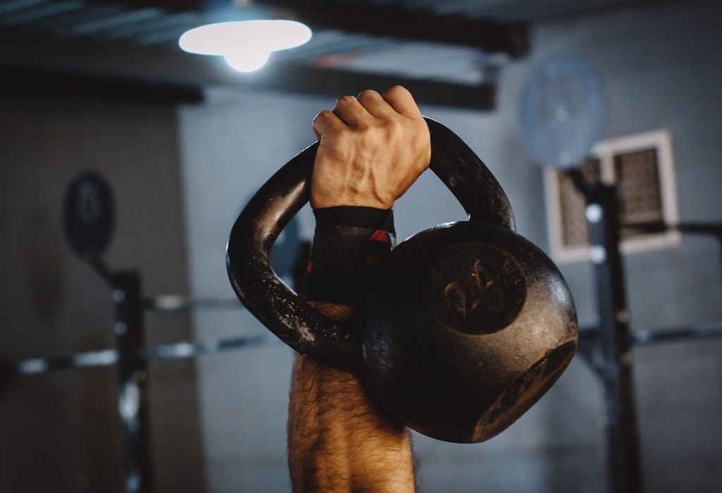 Kettlebell overhead press